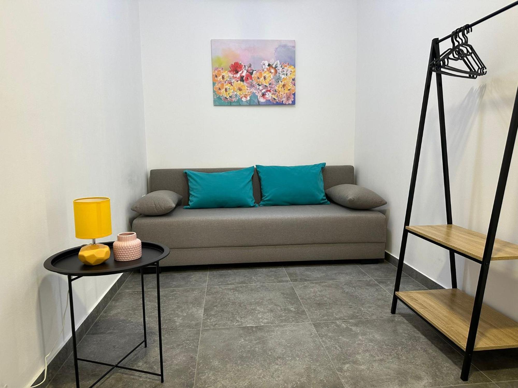 Lovely Apartment M&K In Peaceful Area - Zadar Buitenkant foto